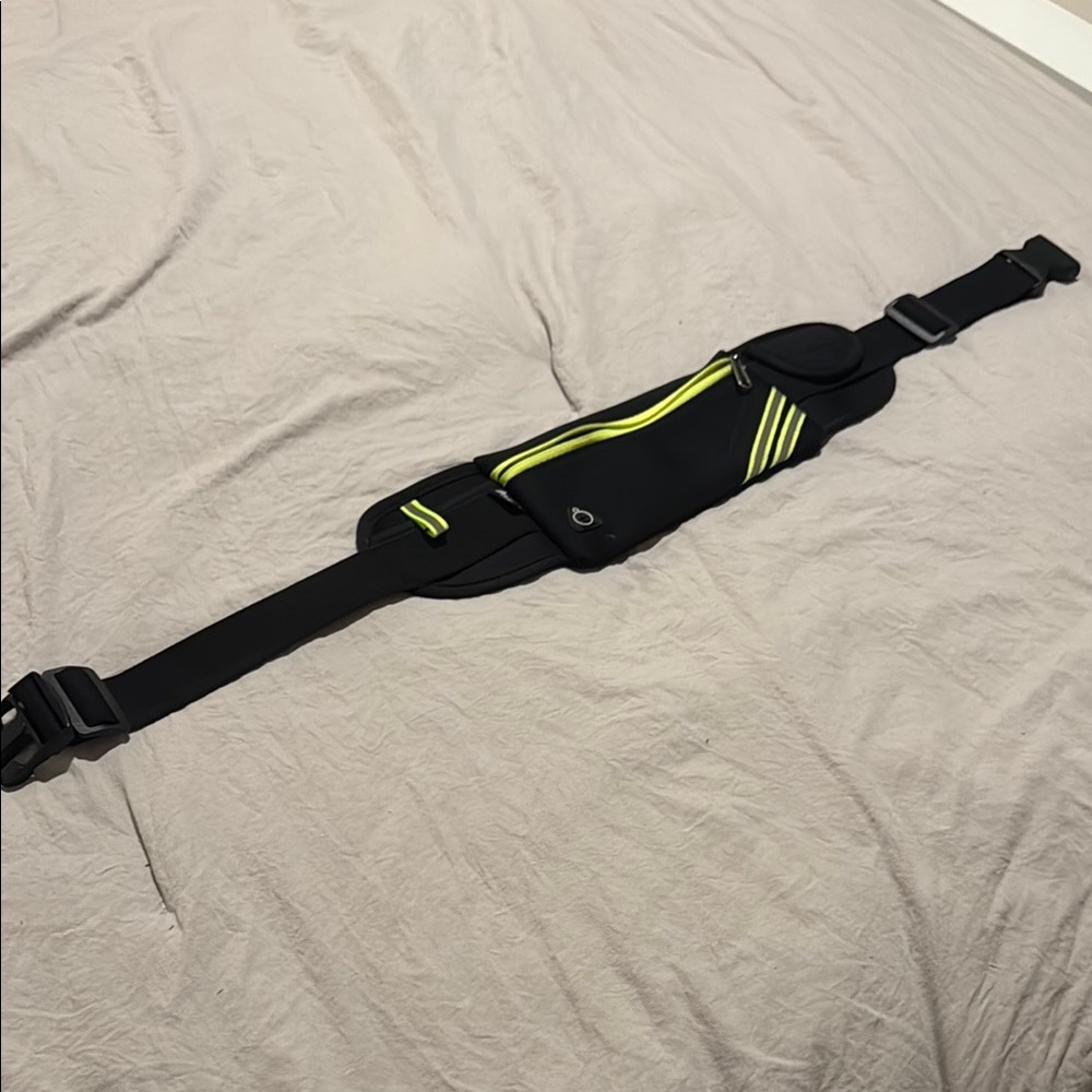 Black and Neon Running Belt